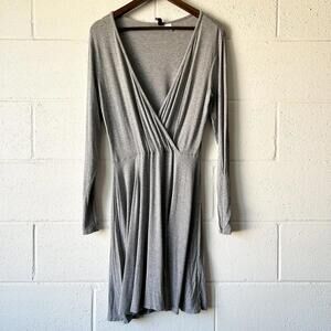 H&M Gray Long Sleeve V-Neck Fit And Flare Skater Dress Women's Large 12